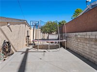 18920 Felbridge, Canyon Country, CA 91351