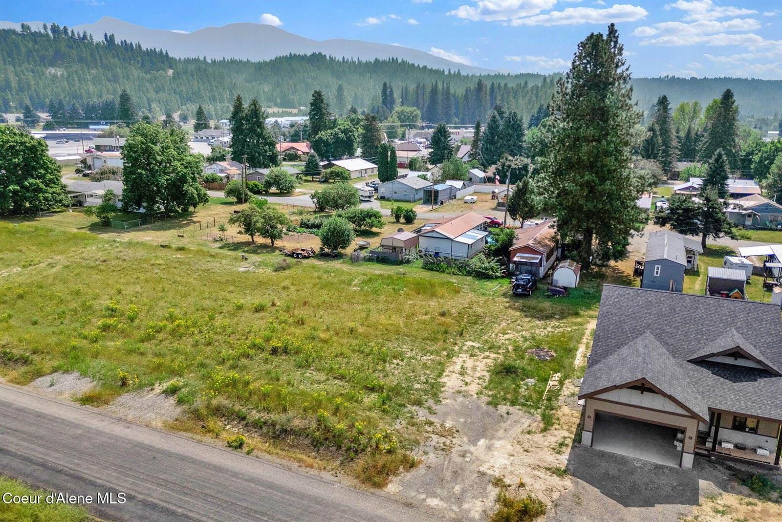 6850 Selkirk St., Bonners Ferry, ID 83805