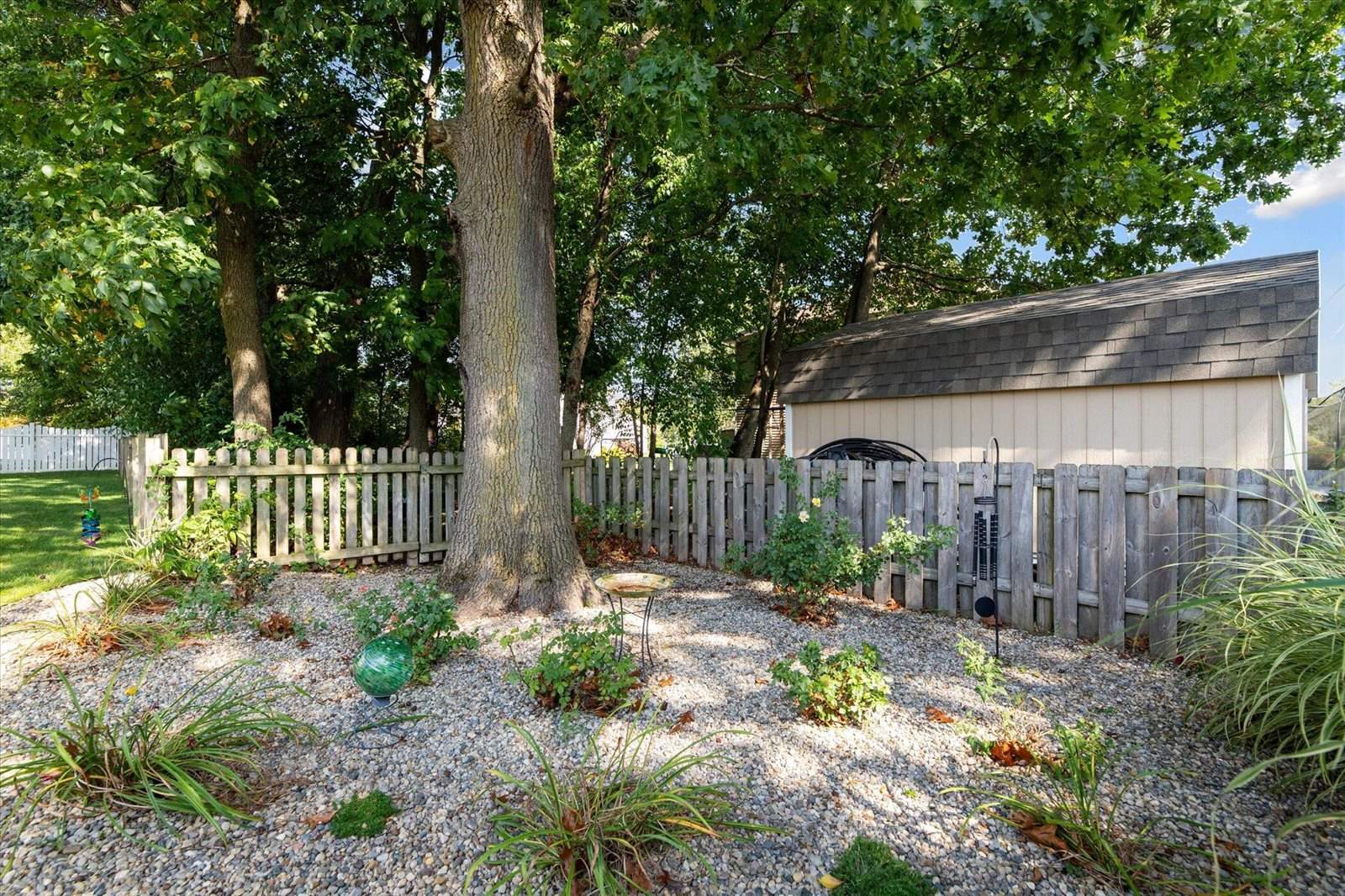 6971 Annandale Drive, Kalamazoo, MI 49009