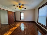 1532 SW Western AVE, Topeka, KS 66604