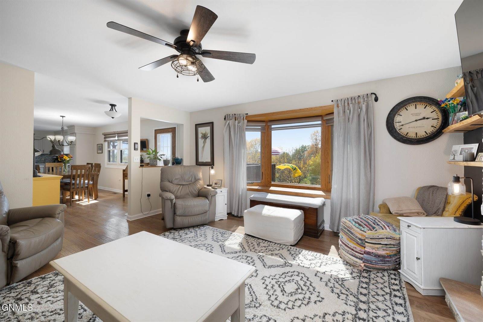 9155 41st Street NW, New Town, ND 58763