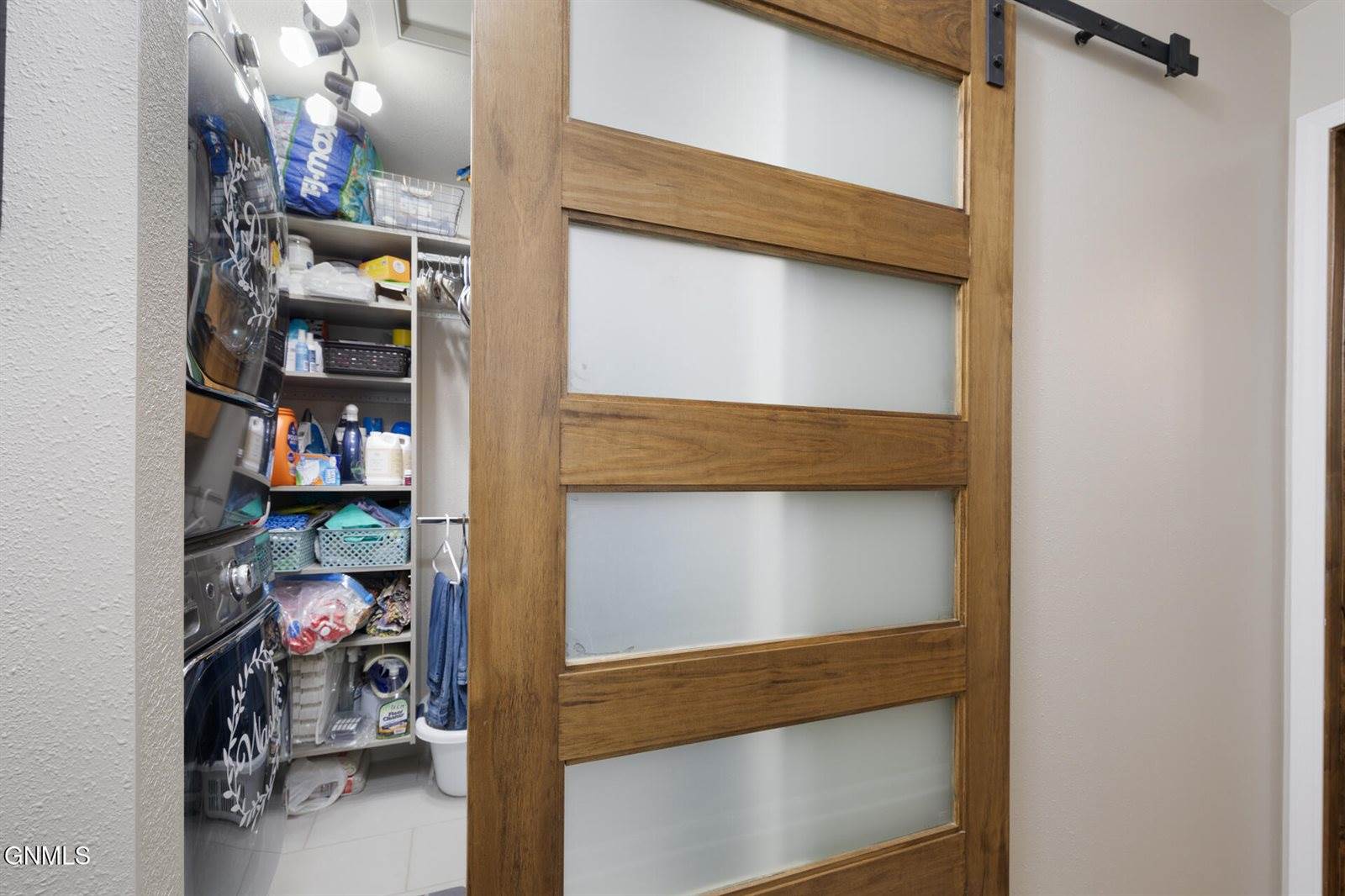 9155 41st Street NW, New Town, ND 58763