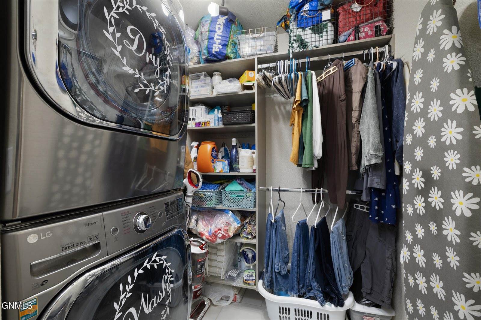 9155 41st Street NW, New Town, ND 58763