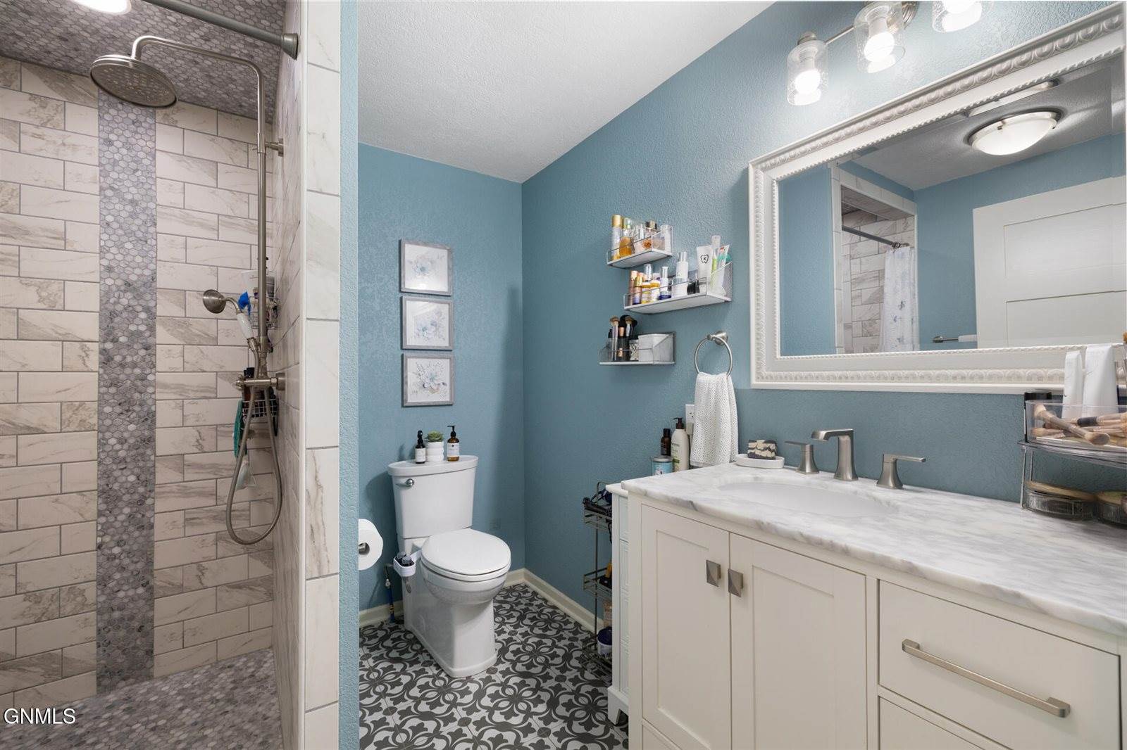 9155 41st Street NW, New Town, ND 58763