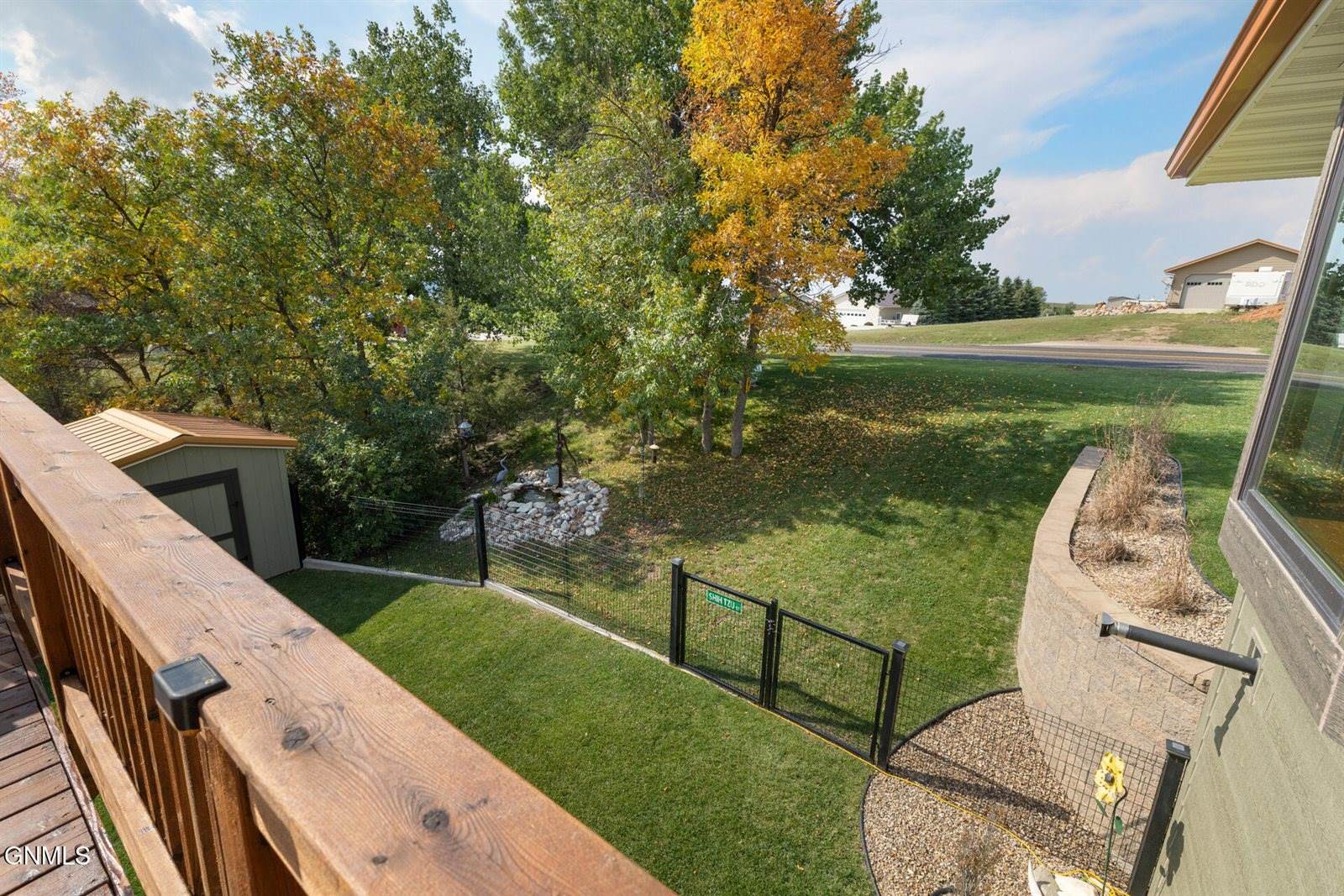 9155 41st Street NW, New Town, ND 58763