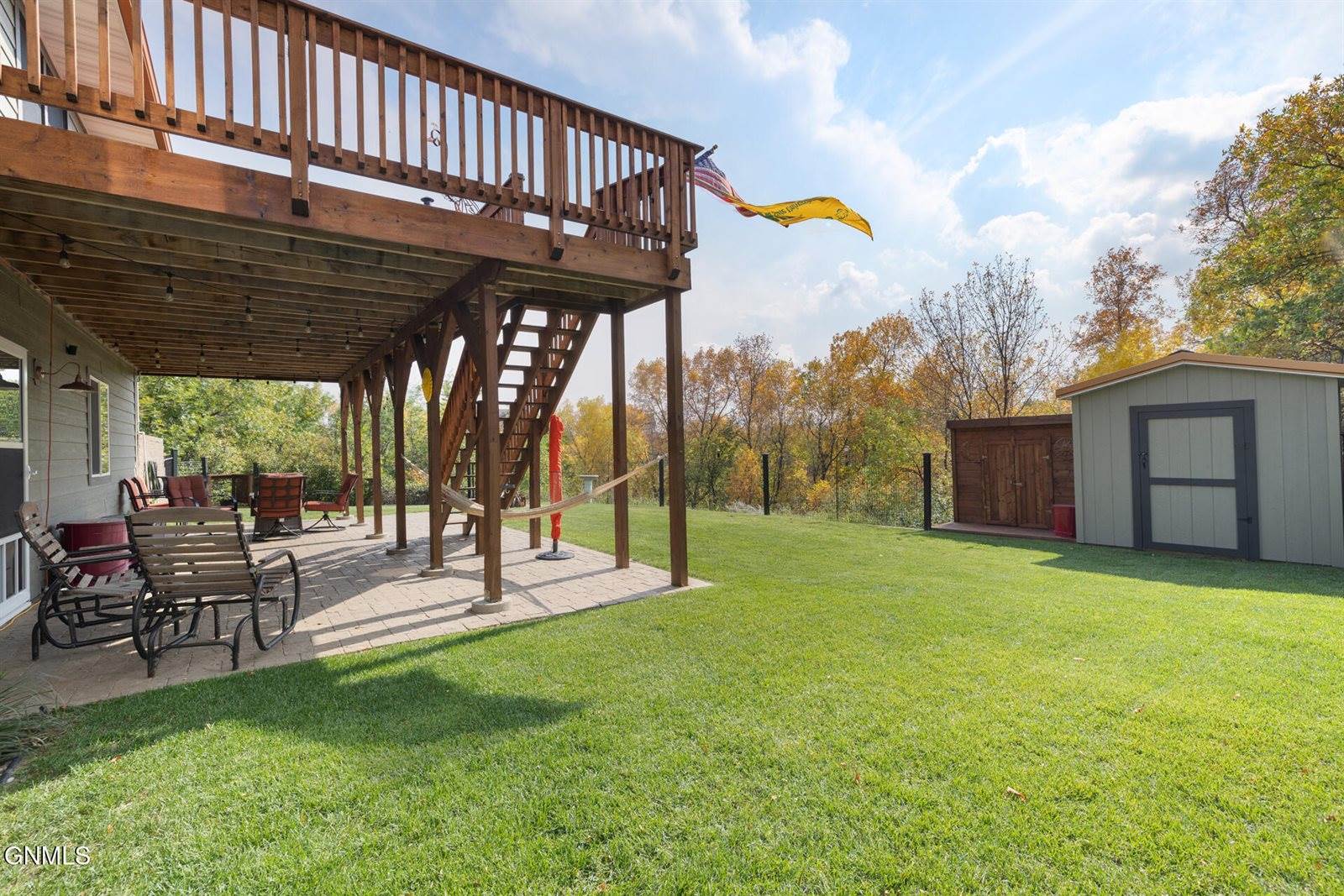 9155 41st Street NW, New Town, ND 58763