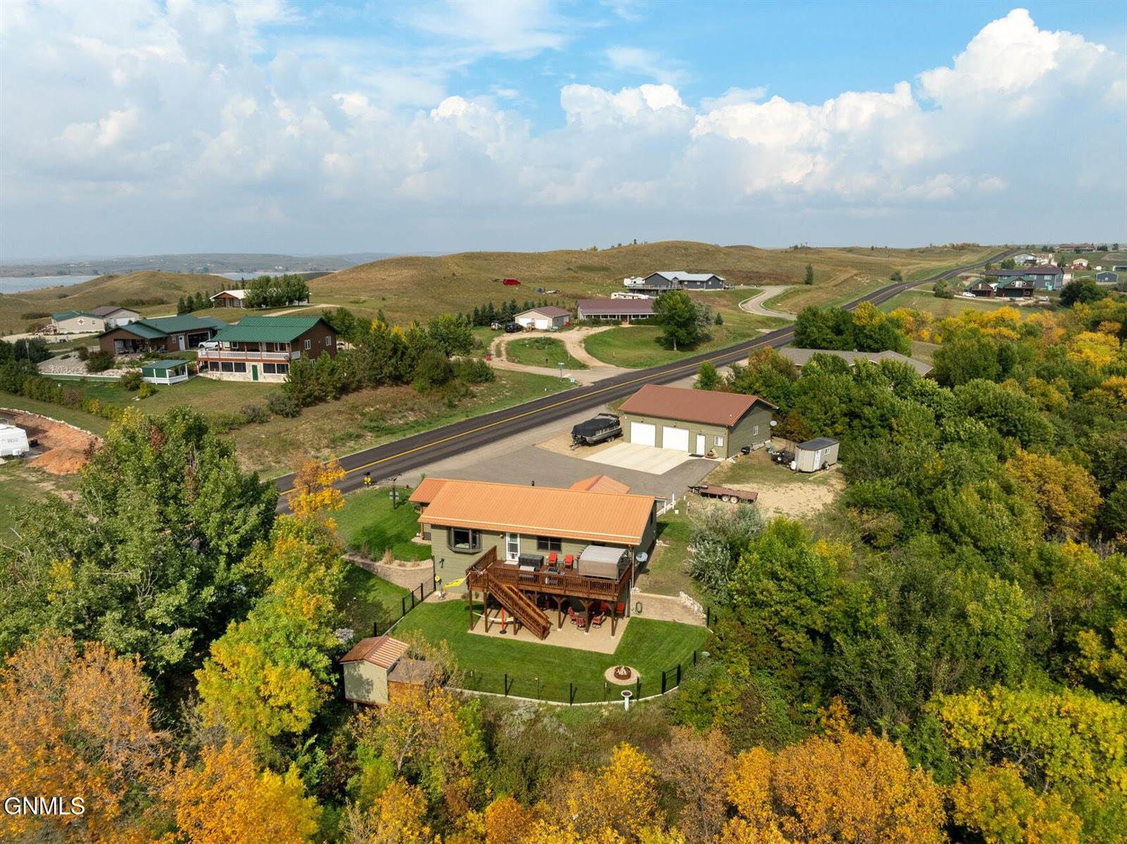 9155 41st Street NW, New Town, ND 58763