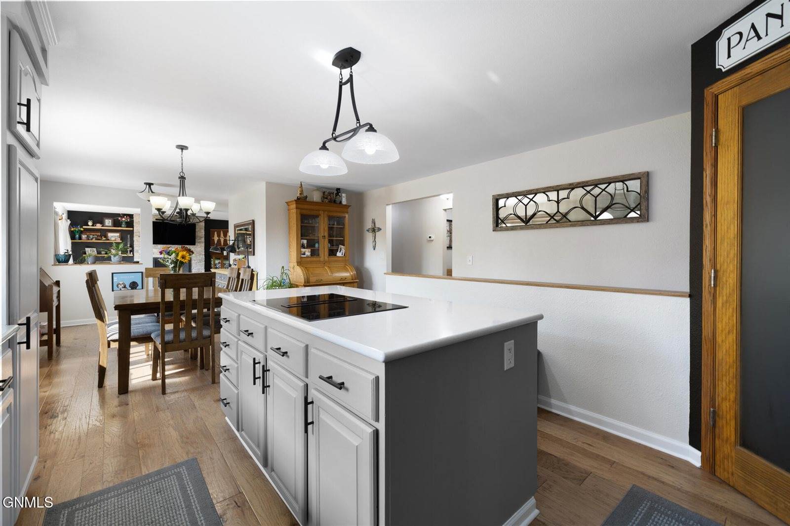 9155 41st Street NW, New Town, ND 58763