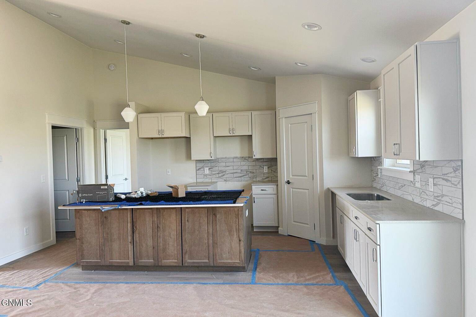 13636 Redwood Way NW, Williston, ND 58801