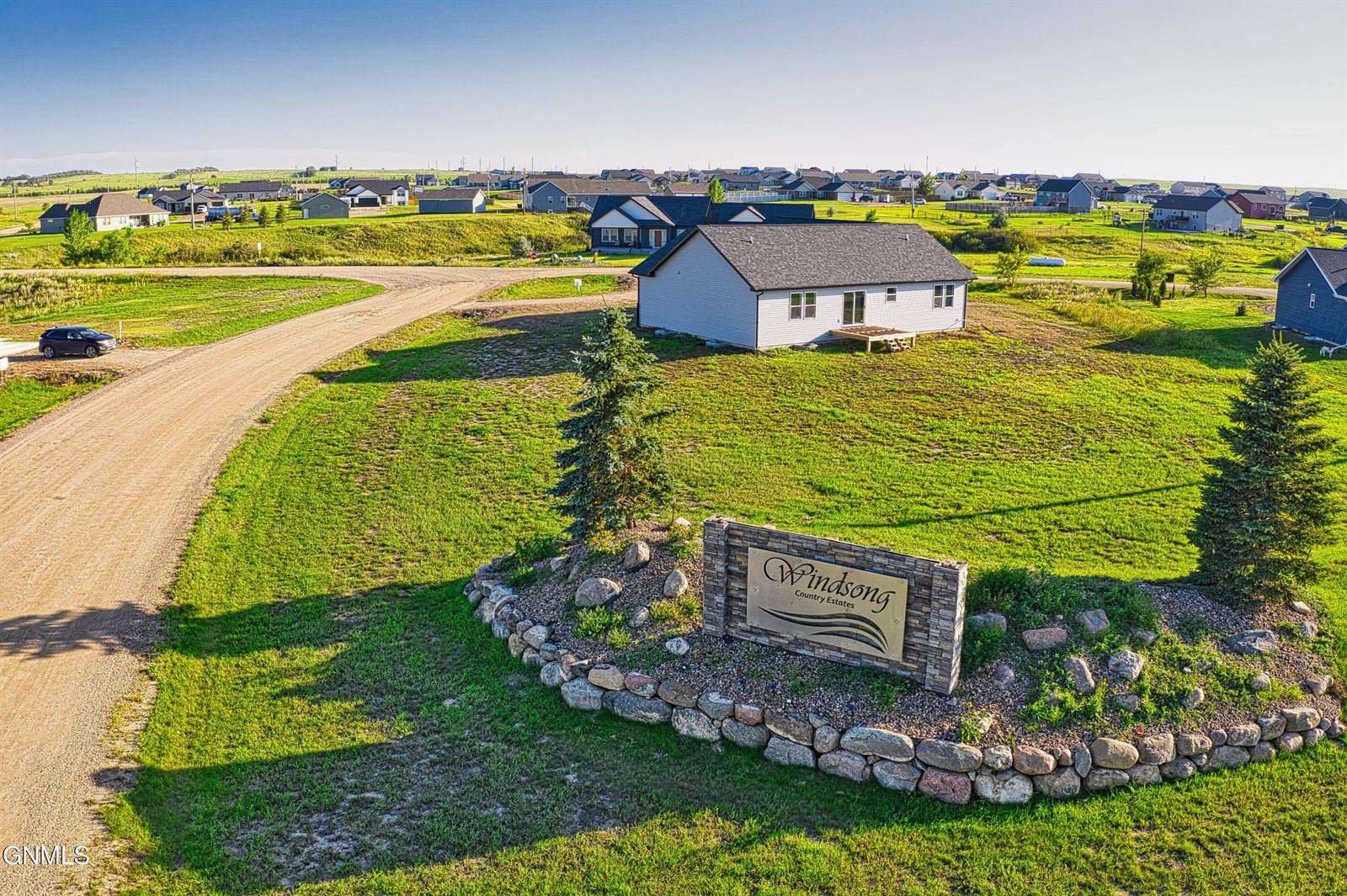 13636 Redwood Way NW, Williston, ND 58801