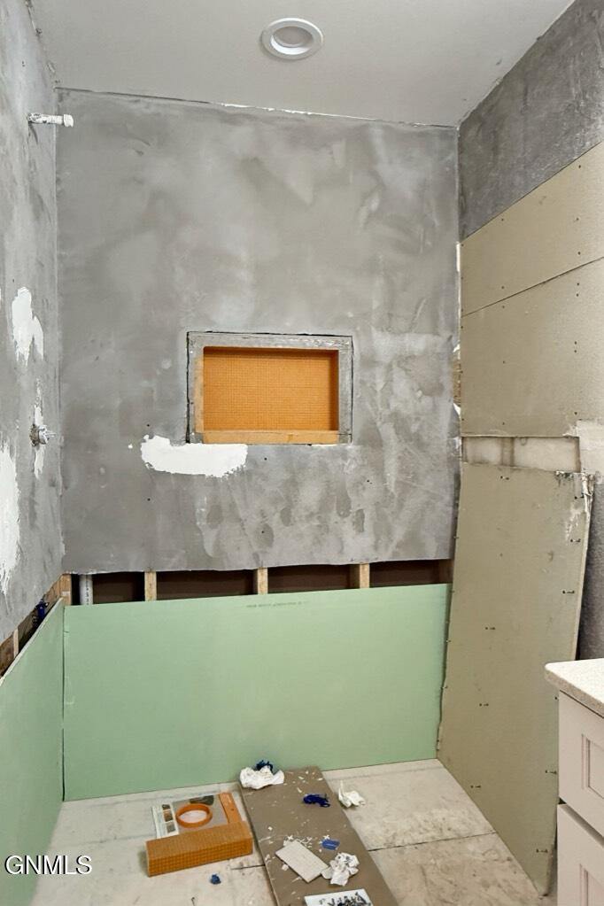 13636 Redwood Way NW, Williston, ND 58801