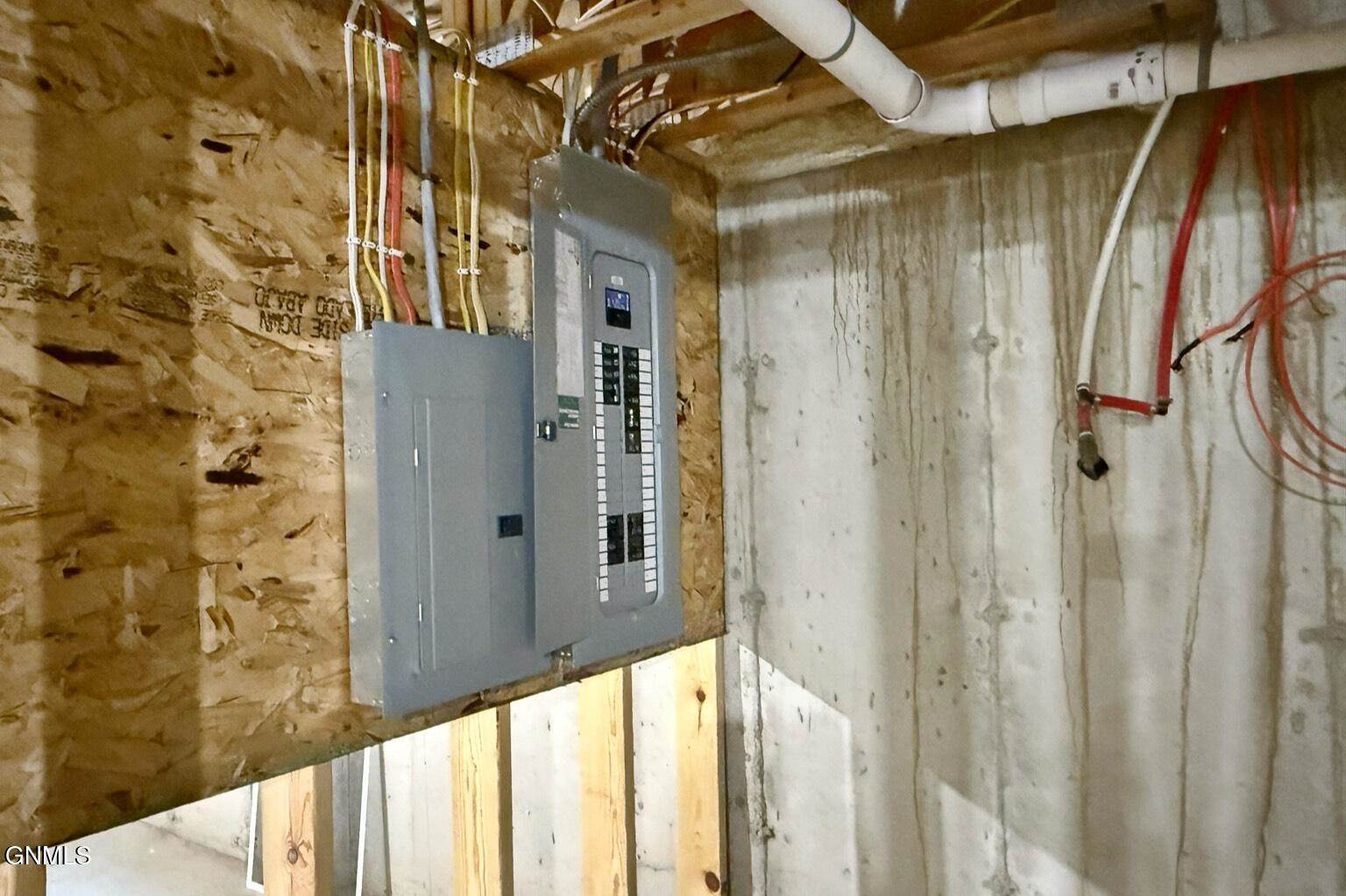 13636 Redwood Way NW, Williston, ND 58801