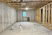 13636 Redwood Way NW, Williston, ND 58801