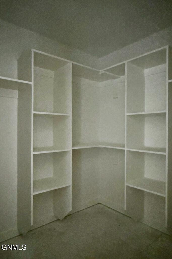 5970 137th Avenue NW, Williston, ND 58801