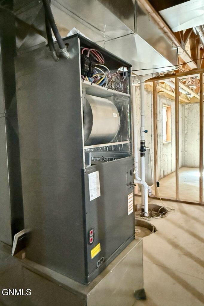 5970 137th Avenue NW, Williston, ND 58801