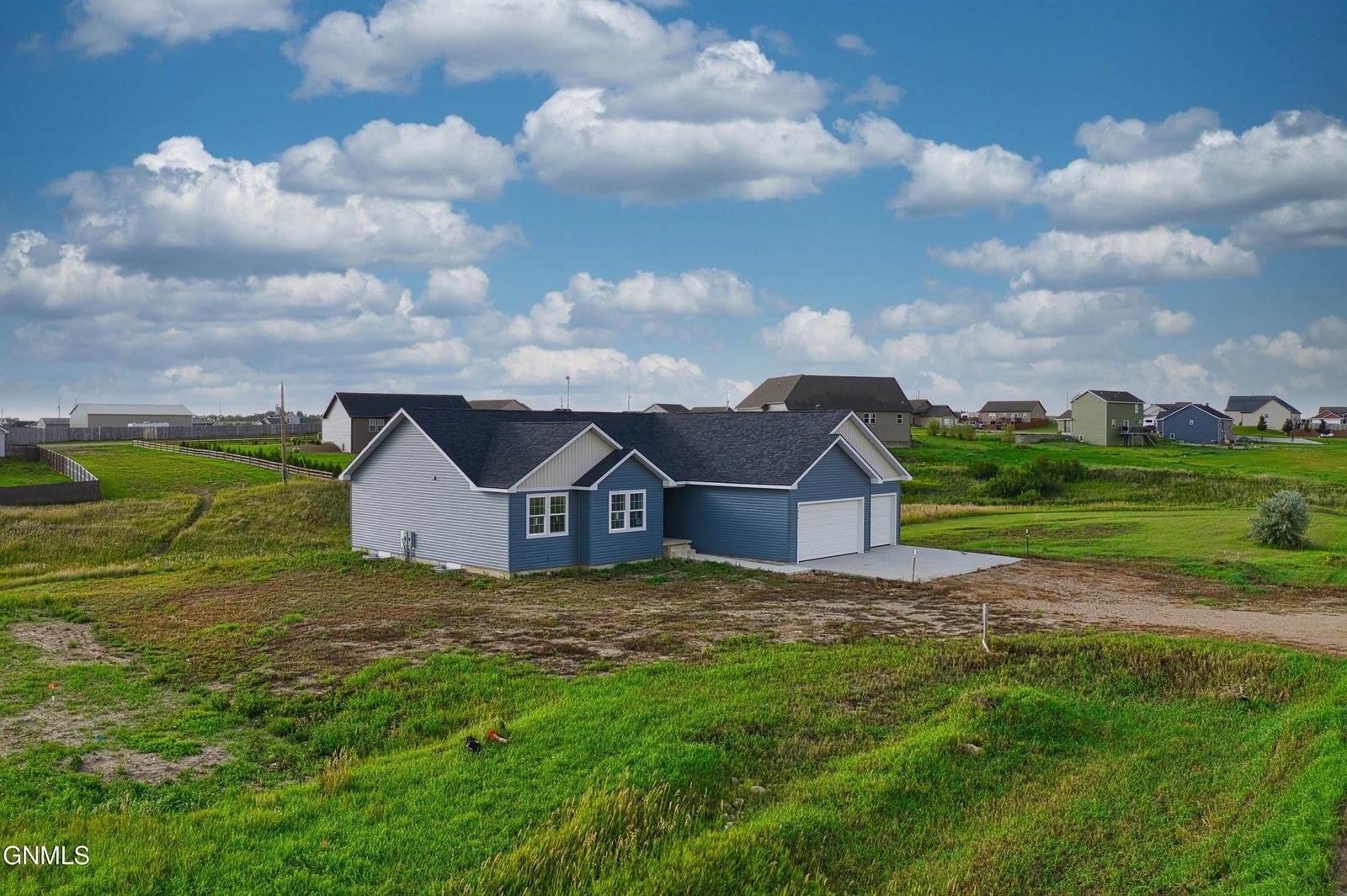 5970 137th Avenue NW, Williston, ND 58801