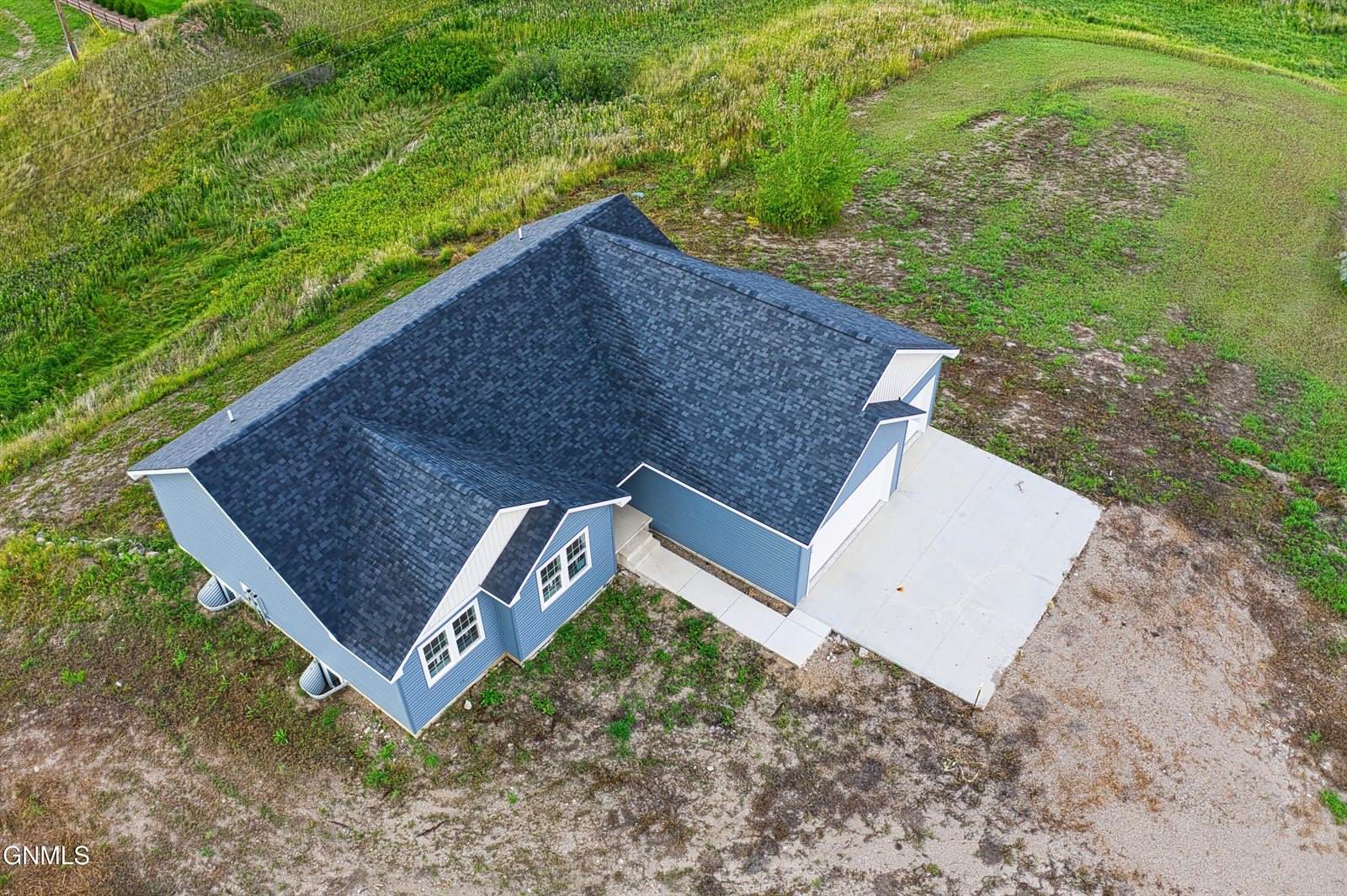 5970 137th Avenue NW, Williston, ND 58801