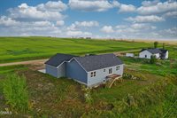 5970 137th Avenue NW, Williston, ND 58801