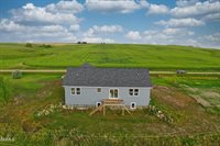 5970 137th Avenue NW, Williston, ND 58801