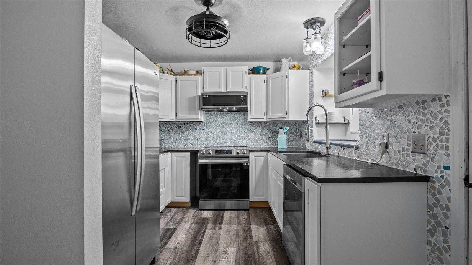 3271 West Willow Court, Clifton, CO 81520