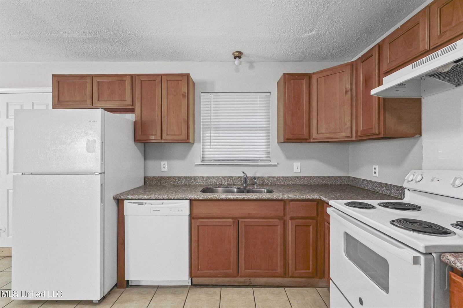 413 North Wilson Boulevard, Gulfport, MS 39503