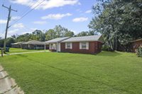 413 North Wilson Boulevard, Gulfport, MS 39503