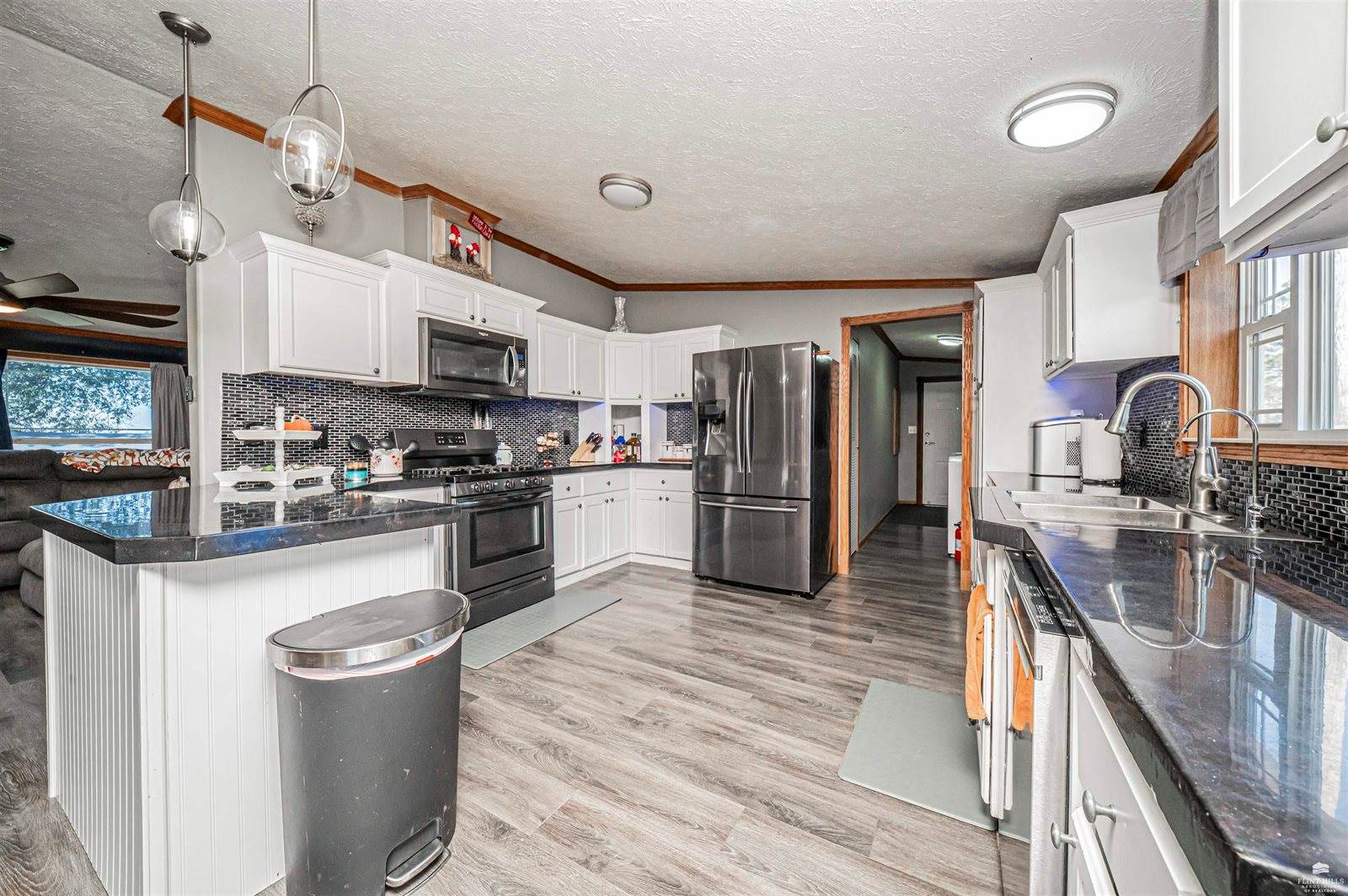 507 East 1st, Enterprise, KS 67441