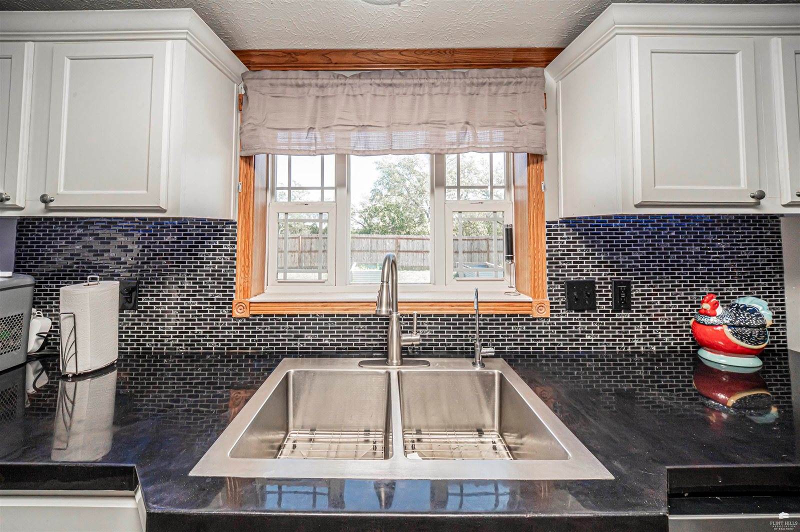 507 East 1st, Enterprise, KS 67441