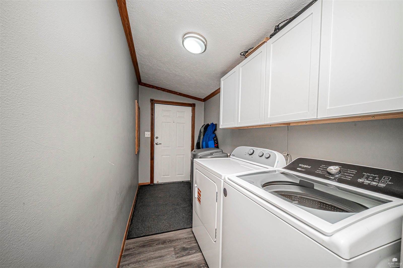 507 East 1st, Enterprise, KS 67441