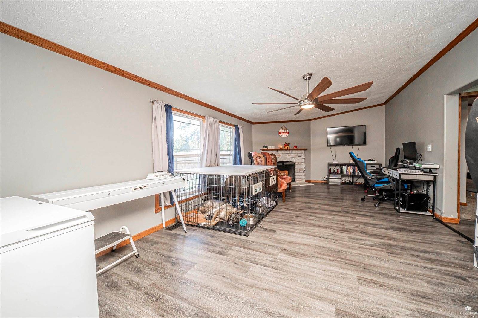 507 East 1st, Enterprise, KS 67441