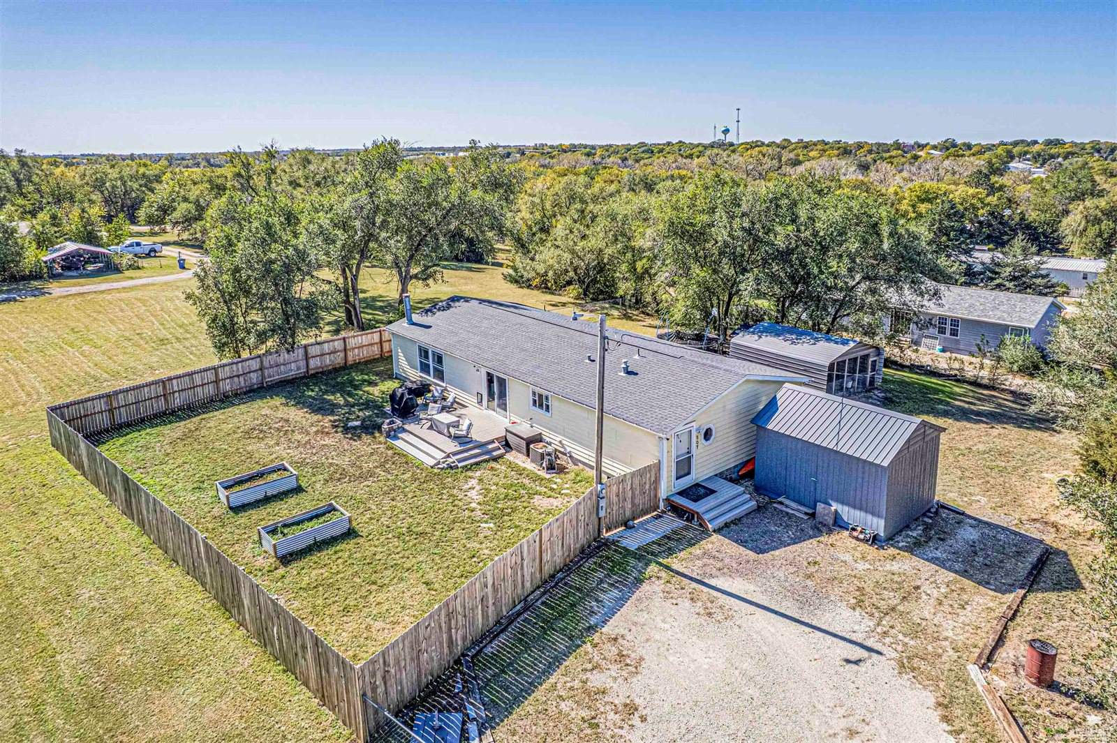 507 East 1st, Enterprise, KS 67441