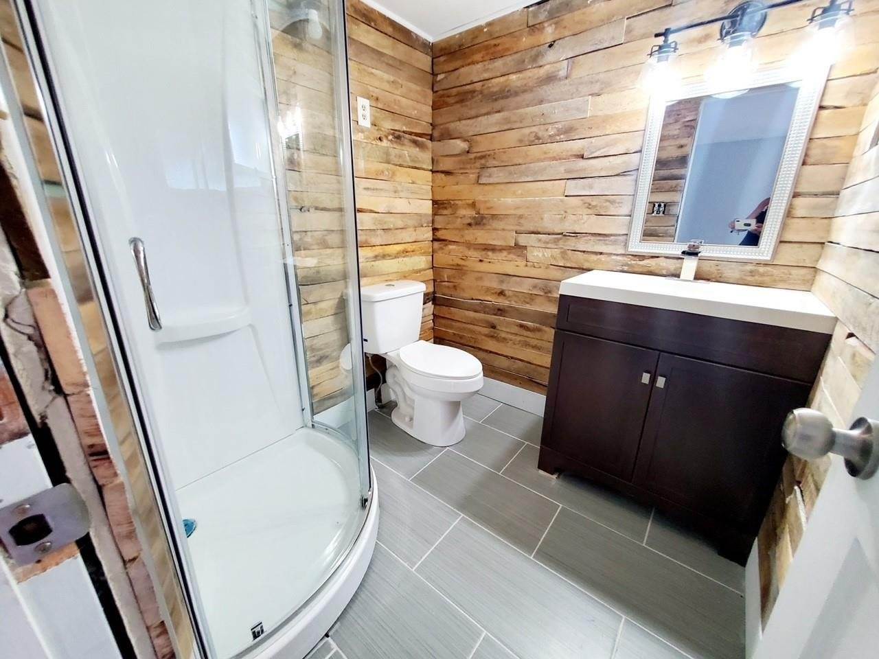 3214 N Gil-Haven Court, Sanford, MI 48657