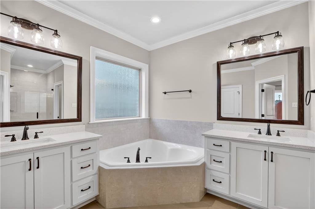 1072 Fox Sparrow Loop, Madisonville, LA 70447