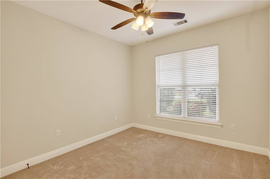 1072 Fox Sparrow Loop, Madisonville, LA 70447