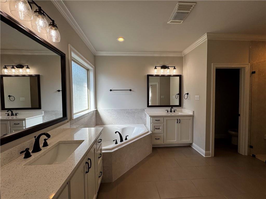 1072 Fox Sparrow Loop, Madisonville, LA 70447