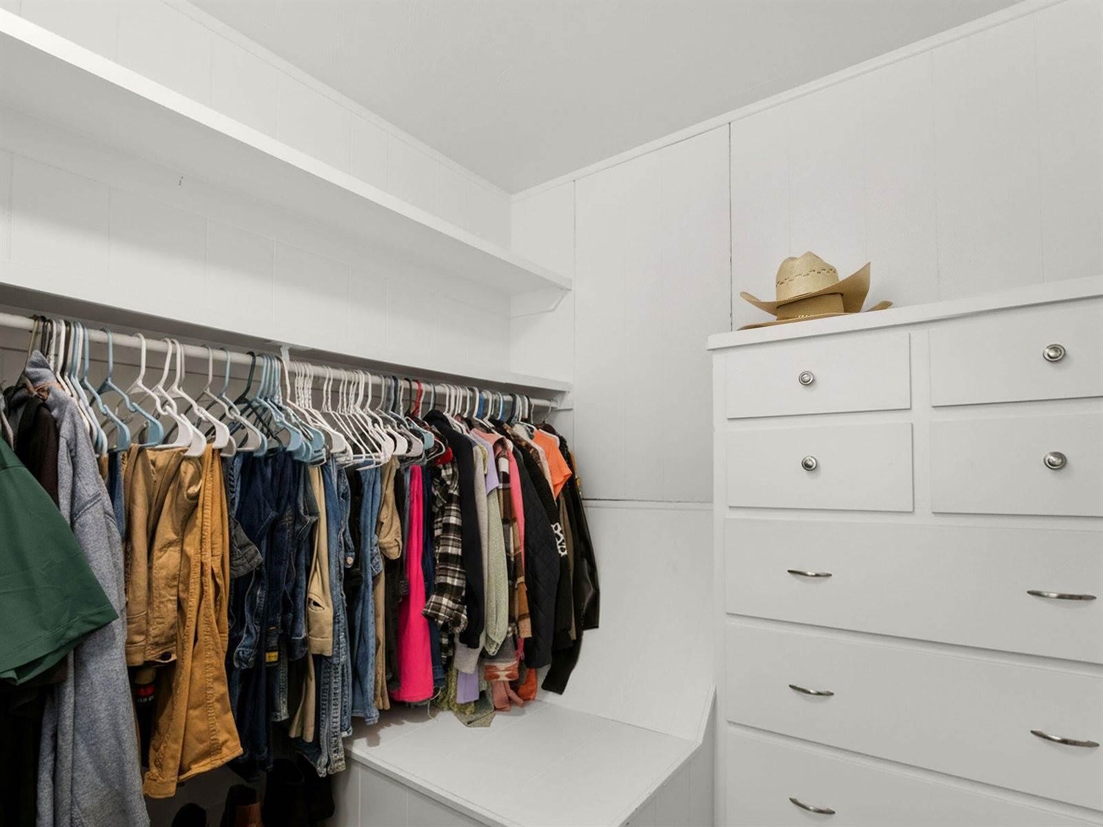 6861 LA-8, Leesville, LA 71446