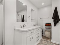 6861 LA-8, Leesville, LA 71446