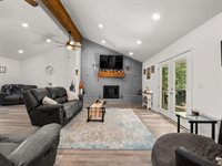 6861 LA-8, Leesville, LA 71446