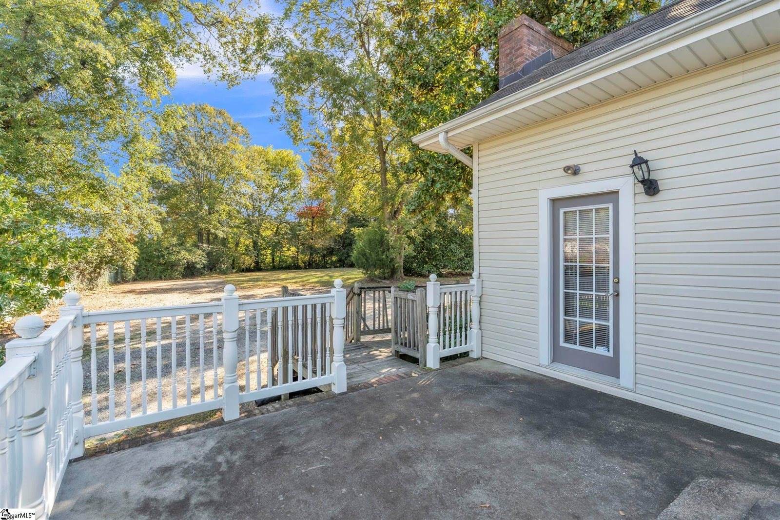 408 North Main, Greer, SC 29651