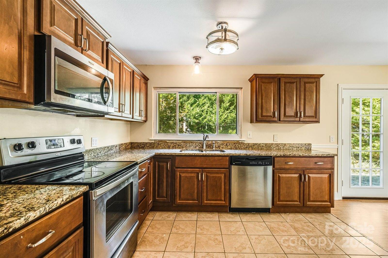 26 Elkmont Drive, Asheville, NC 28804