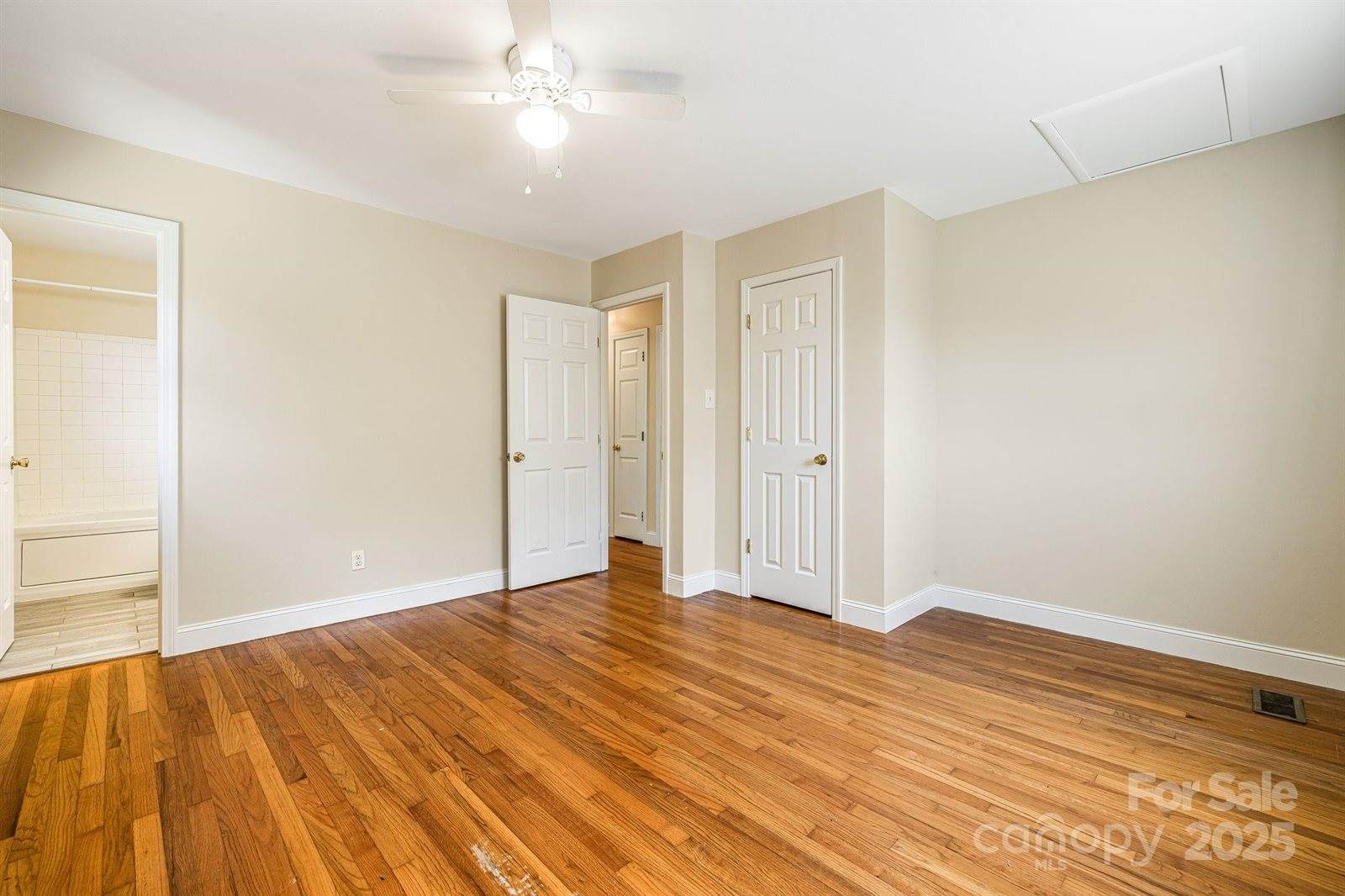 26 Elkmont Drive, Asheville, NC 28804