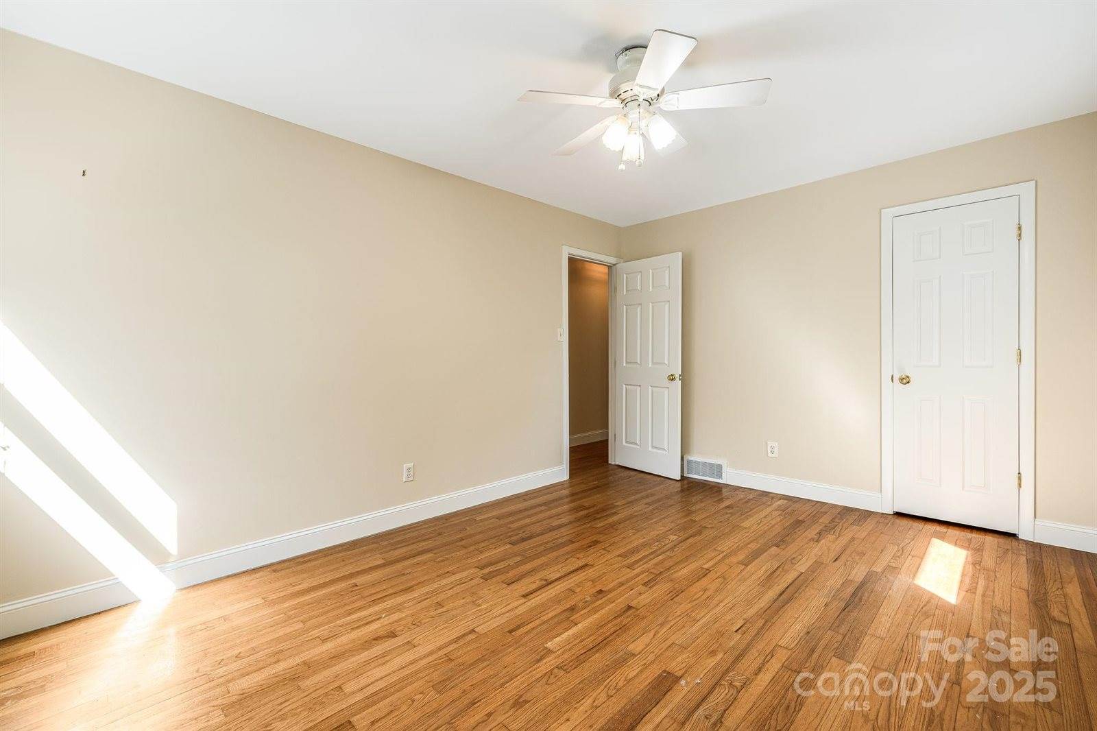 26 Elkmont Drive, Asheville, NC 28804