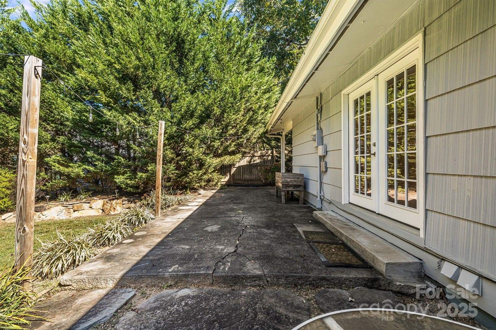 26 Elkmont Drive, Asheville, NC 28804