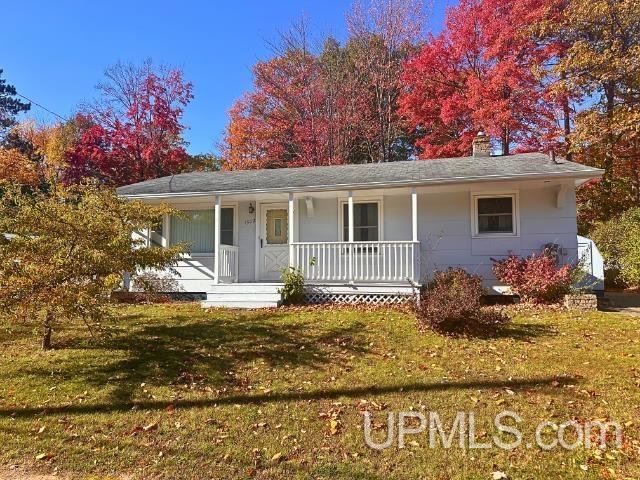 1509 Lincoln Avenue, Marquette, MI 49855