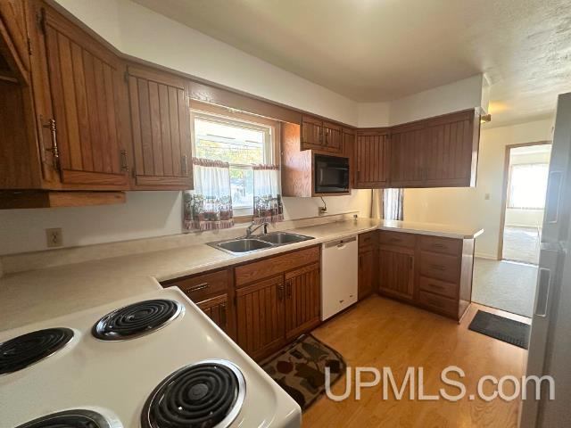 1509 Lincoln Avenue, Marquette, MI 49855