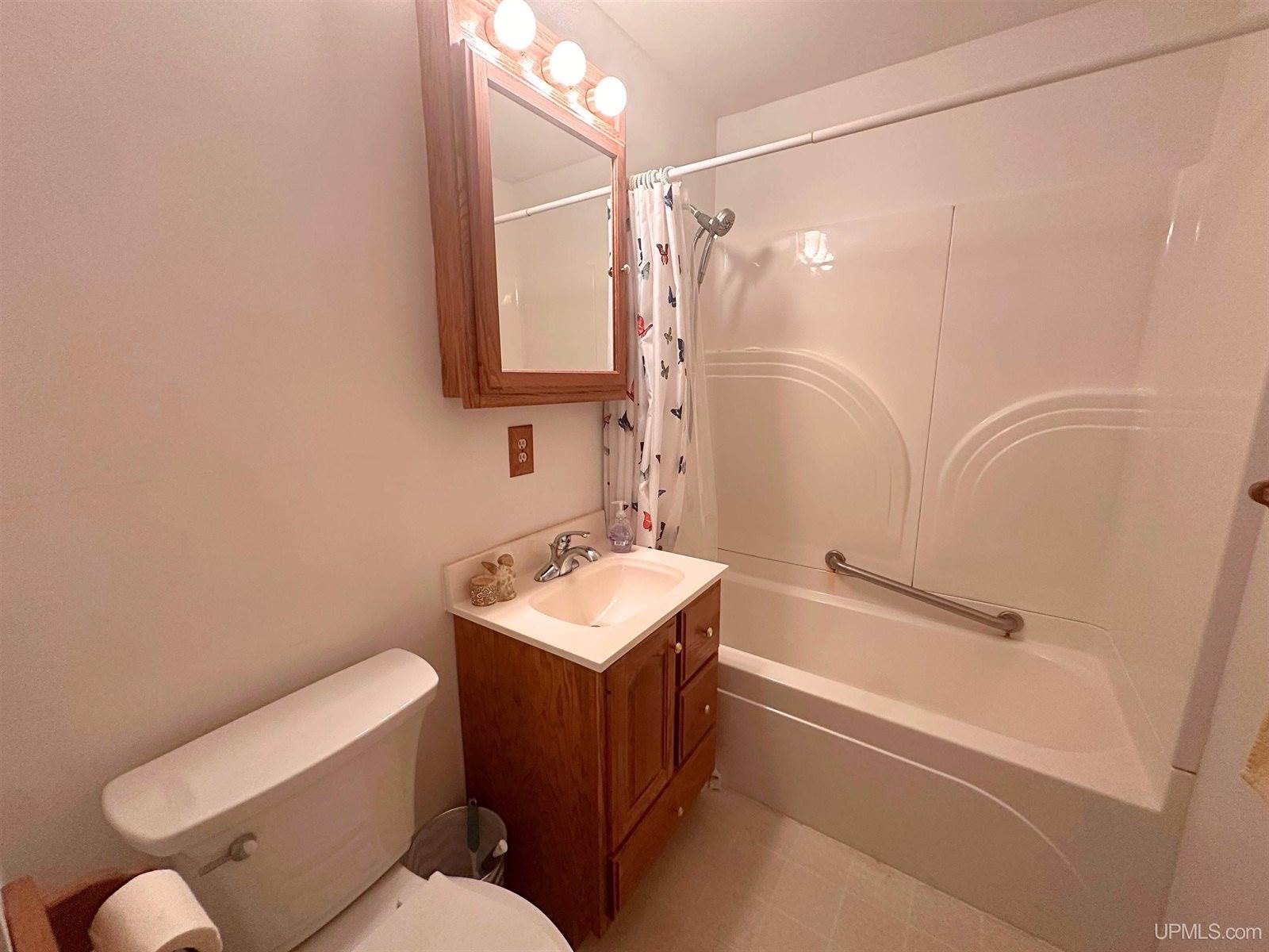 1509 Lincoln Avenue, Marquette, MI 49855