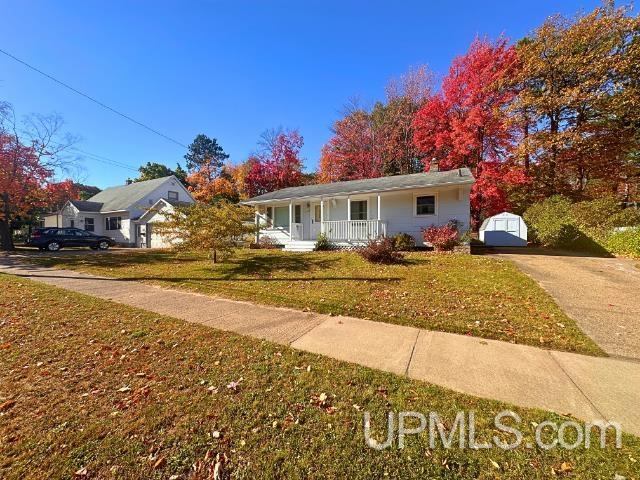 1509 Lincoln Avenue, Marquette, MI 49855