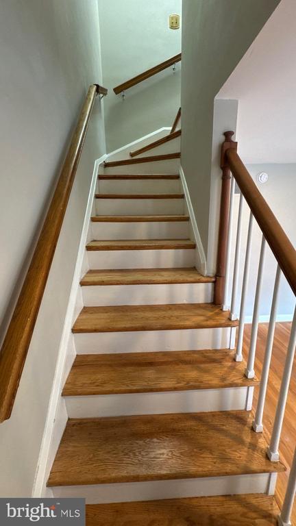 8676 Oak, Baltimore, MD 21234