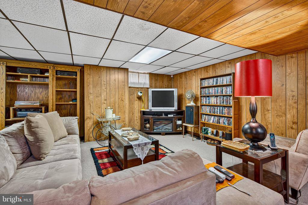 5904 Winner Avenue, Baltimore, MD 21215