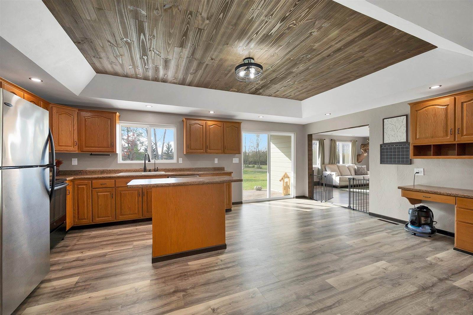 7112 County Rd A, Lena, WI 54139